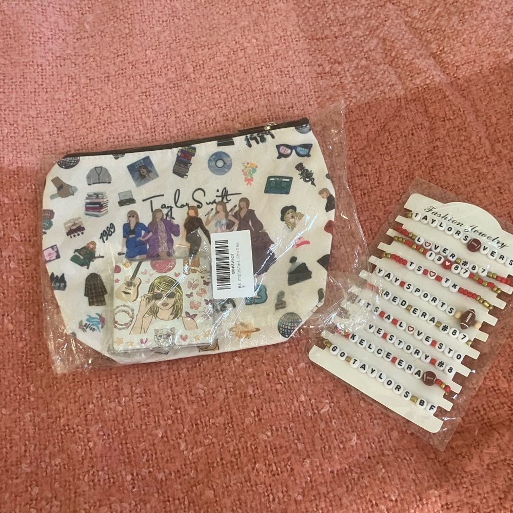 Taylor Swift Accessories